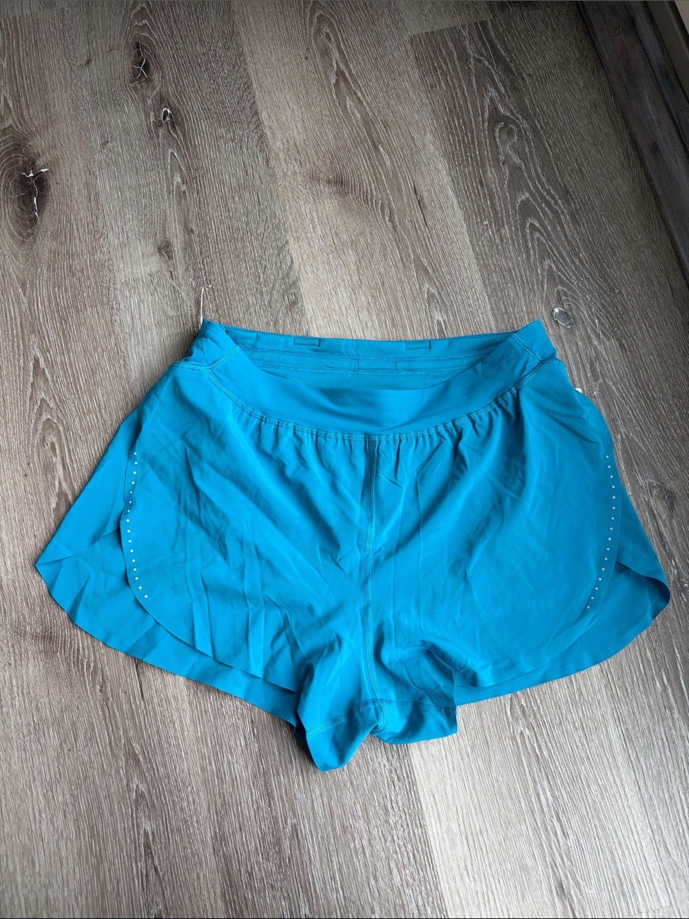 Lululemon Fast and Free High-Rise Split Short 3” NWT.